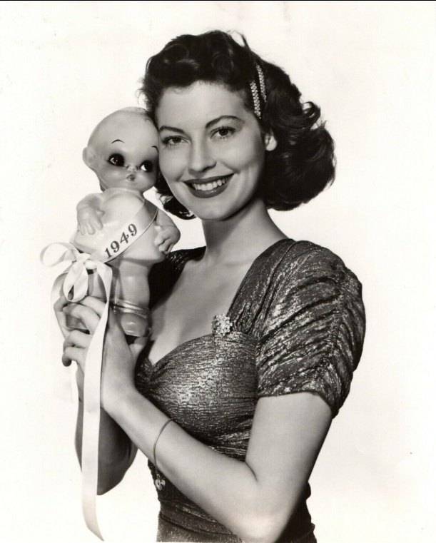 photo-Ava Gardner 1949