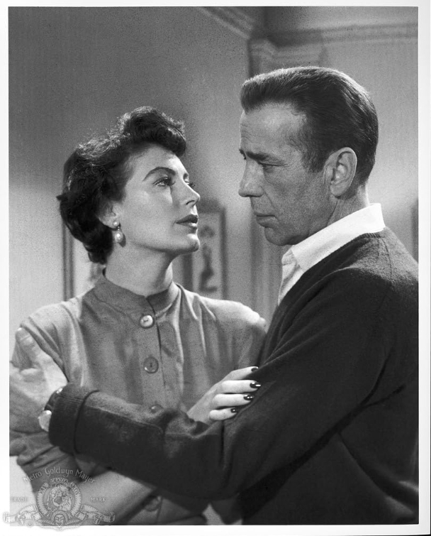 photo-Ava Gardner 1954