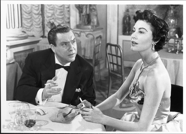 photo-Ava Gardner 1954