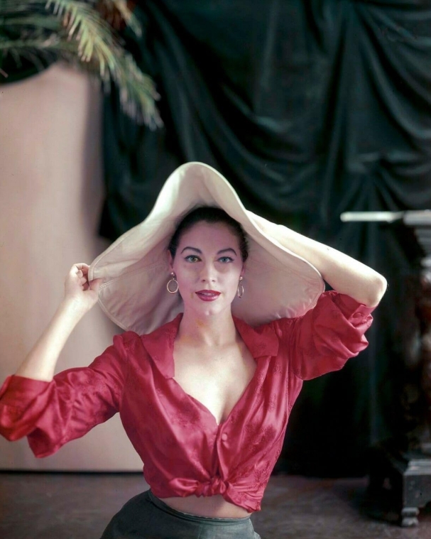 photo-Ava Gardner 1947