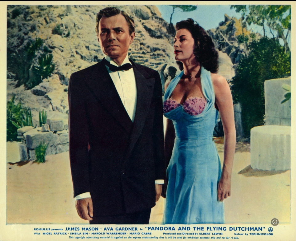 photo-Ava Gardner 1951