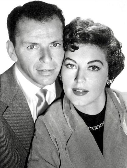 photo-Ava Gardner 1951