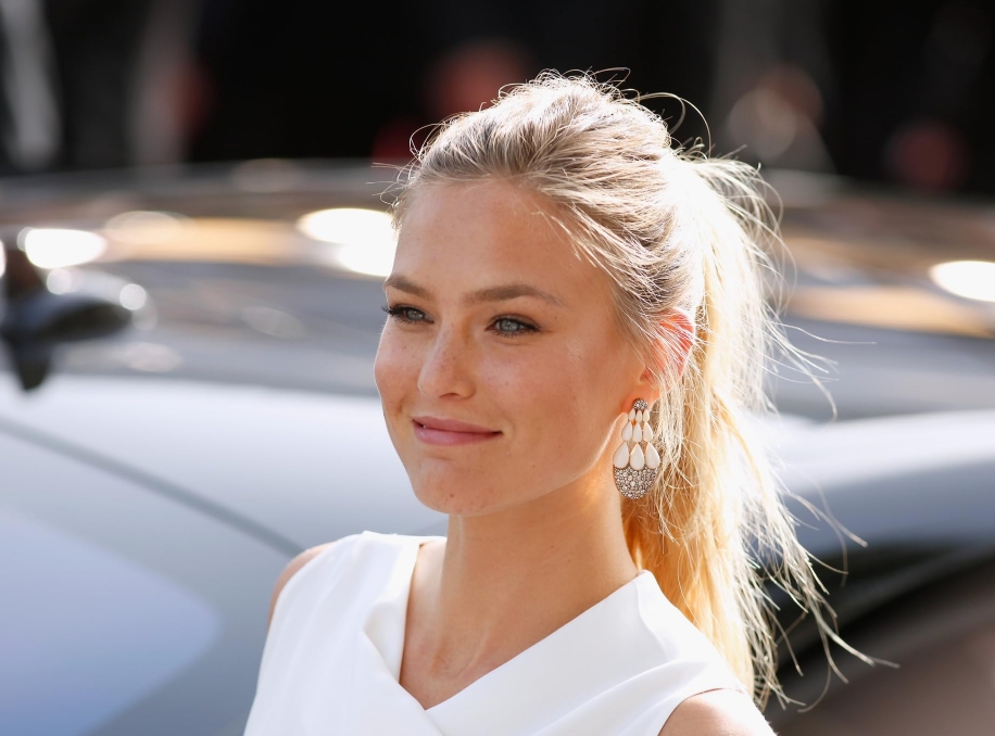 photo-Bar Refaeli 2015