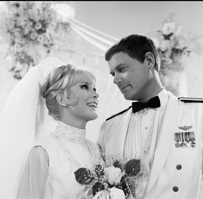 photo-Barbara Eden 1965