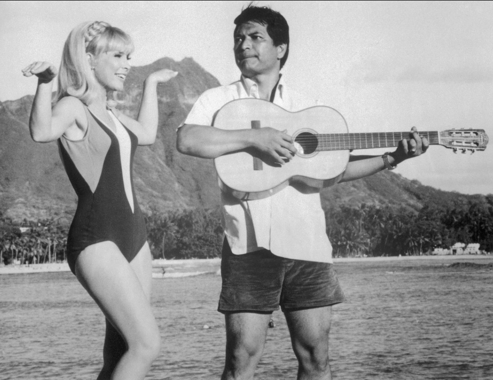 photo-Barbara Eden 1965