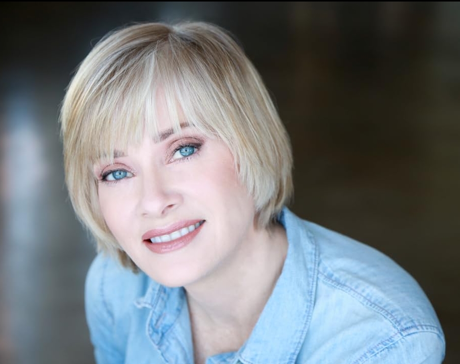 photo-Barbara Crampton 2014
