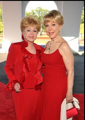 photo-Barbara Eden 2011