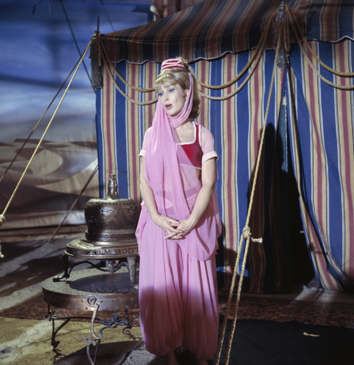 photo-Barbara Eden 1965
