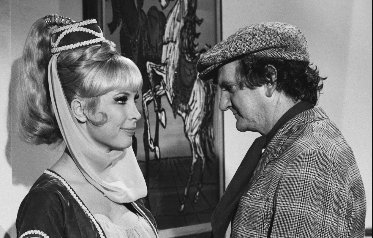 photo-Barbara Eden 1965