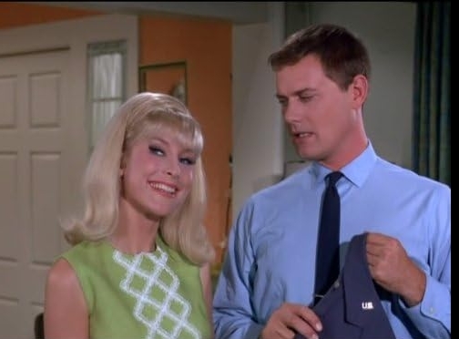 photo-Barbara Eden 1965