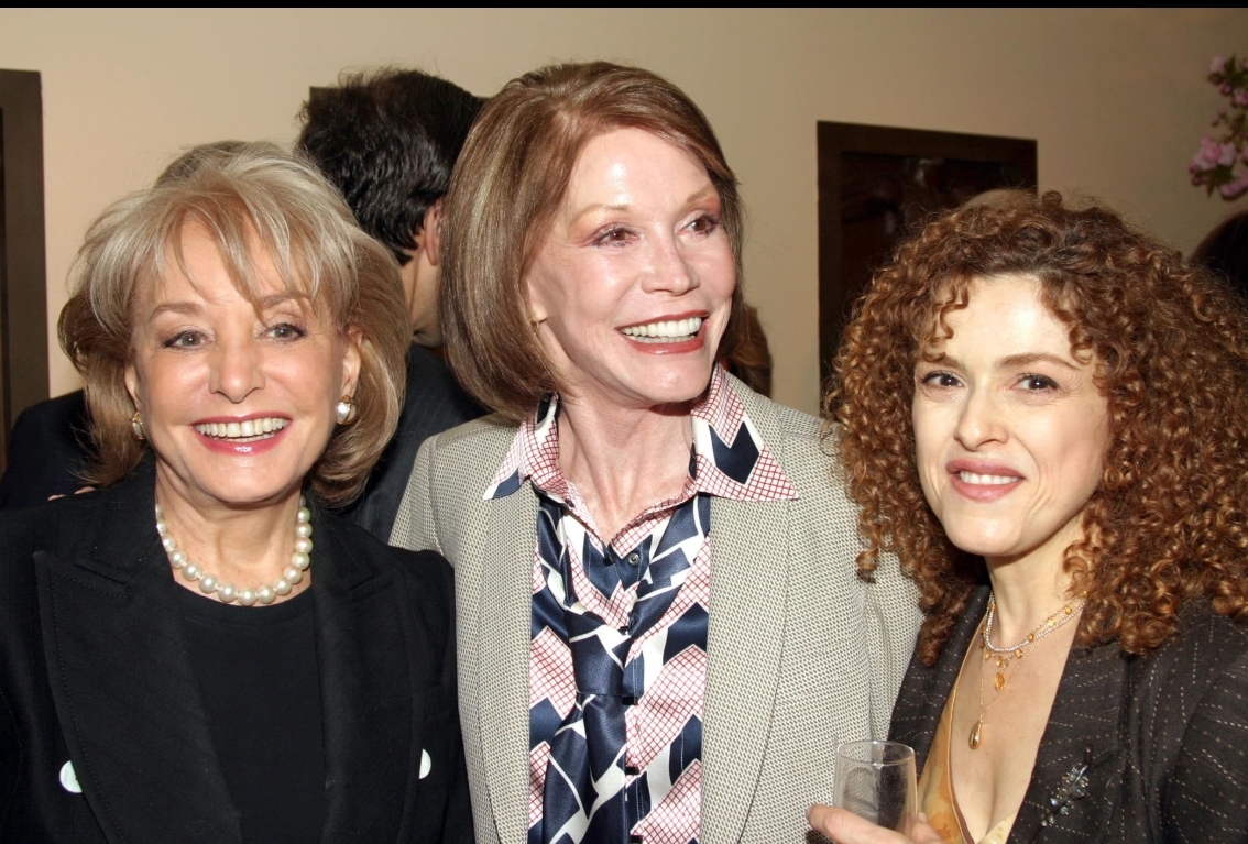 photo-Barbara Walters 2004