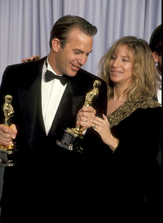 photo-Barbra Streisand 1991