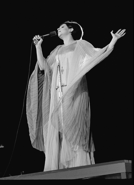 photo-Barbra Streisand 1969
