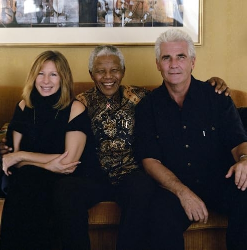 photo-Barbra Streisand 2000