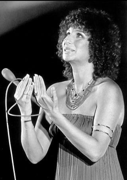 photo-Barbra Streisand 1977