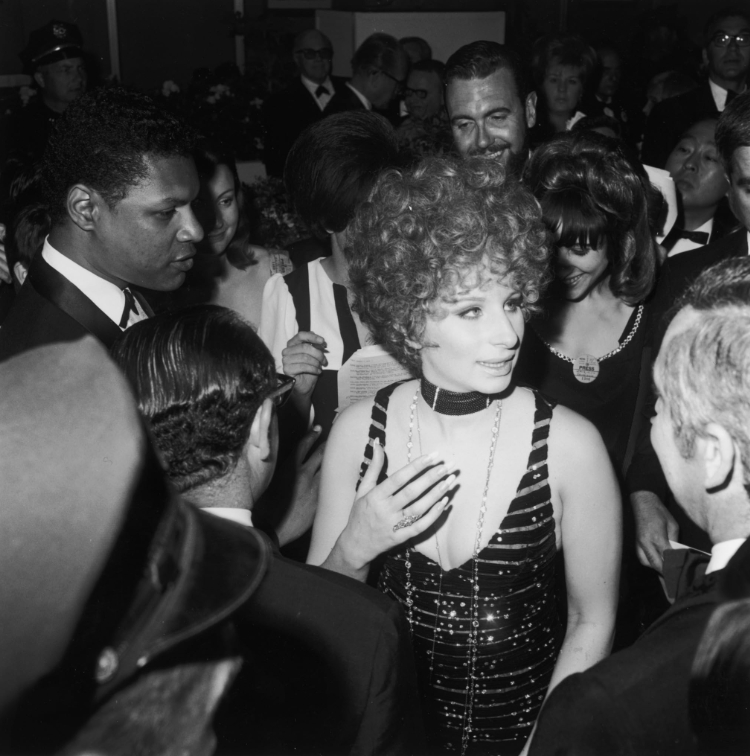 photo-Barbra Streisand 1968