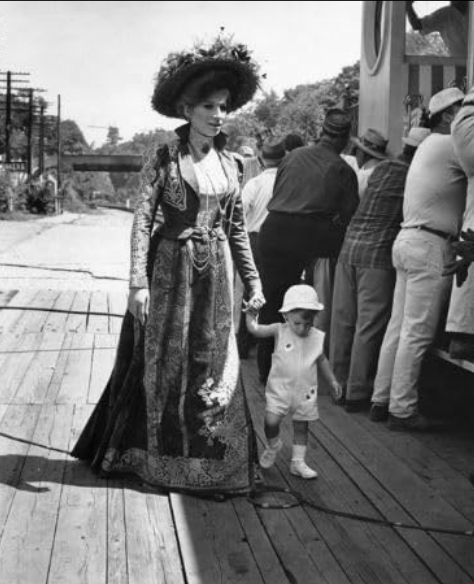 photo-Barbra Streisand 1969