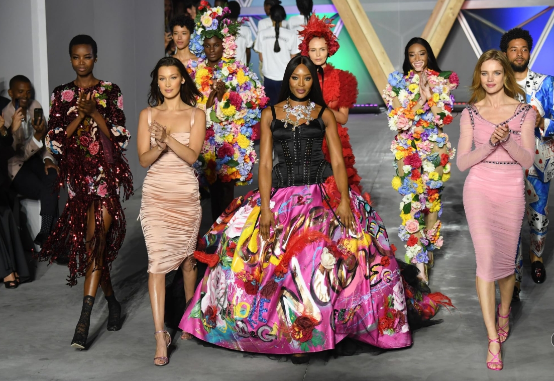 photo-Bella Hadid 2018