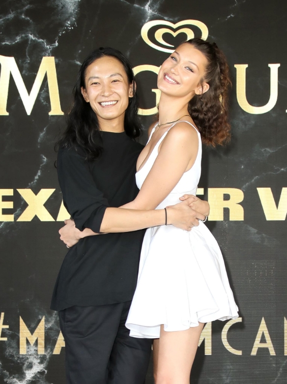 photo-Bella Hadid 2018