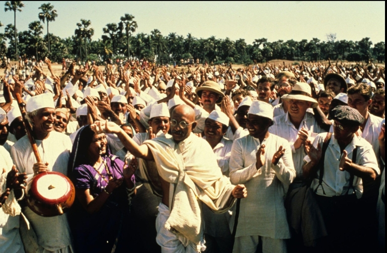 photo-Ben Kingsley 1982