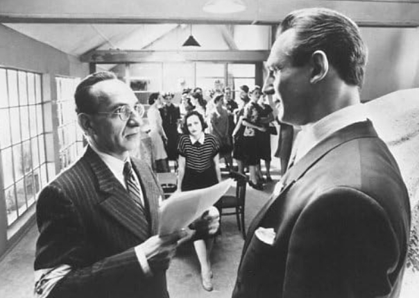 photo-Ben Kingsley 1993