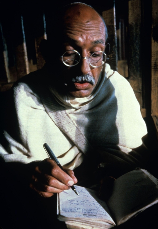 photo-Ben Kingsley 1982