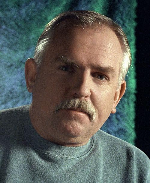 photo-John Ratzenberger 2001