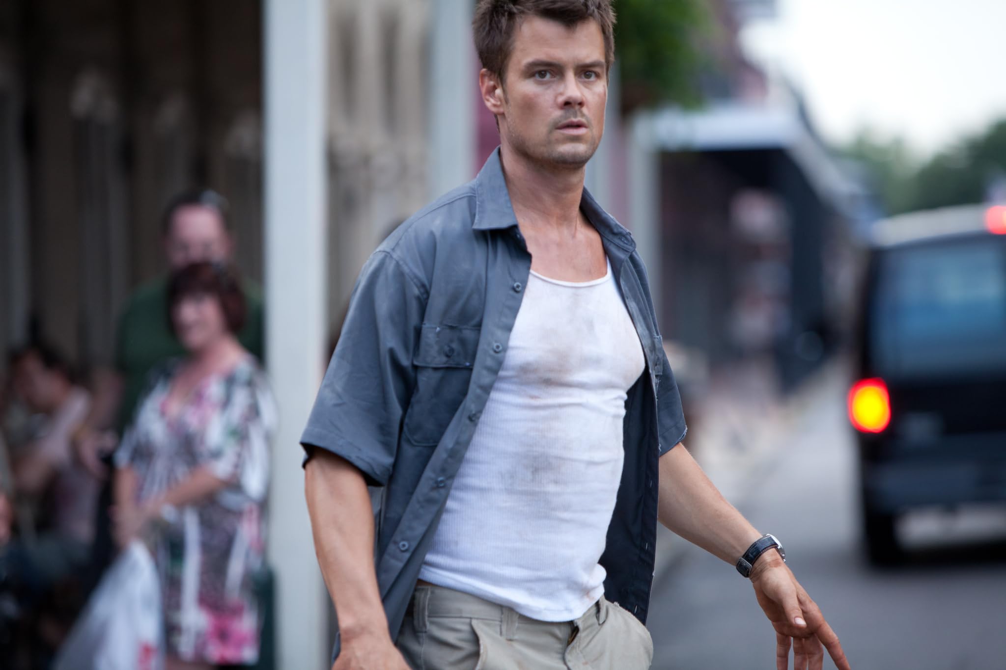 photo-Josh Duhamel 2012