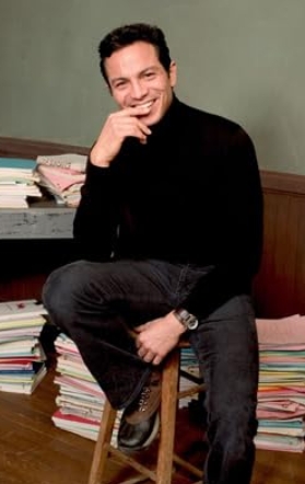 photo-Benjamin Bratt 2004