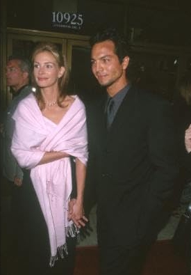 photo-Benjamin Bratt 1999