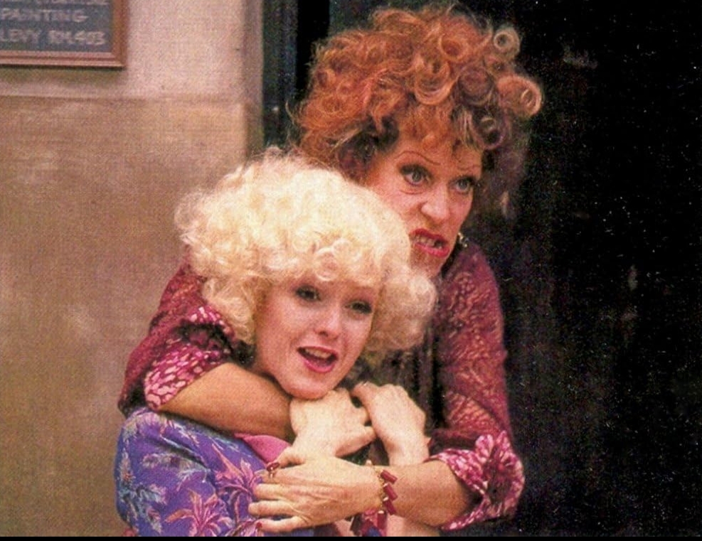 photo-Bernadette Peters 1982