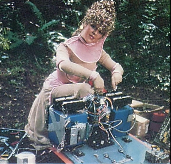 photo-Bernadette Peters 1981