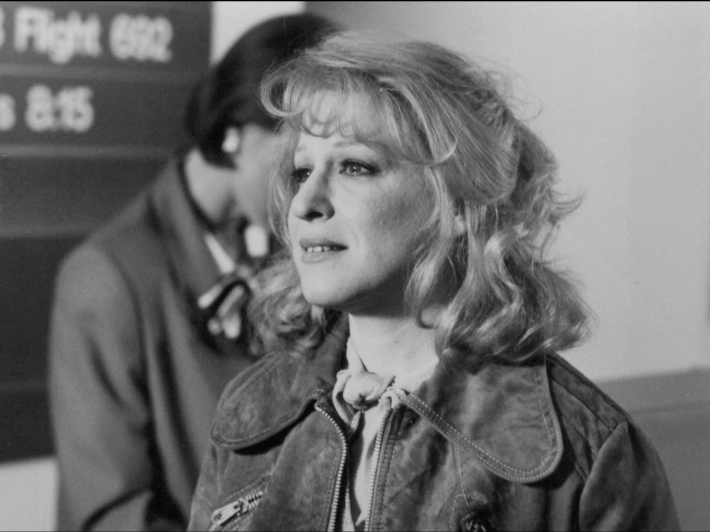 photo-Bette Midler 1990