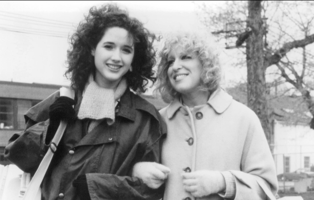 photo-Bette Midler 1990