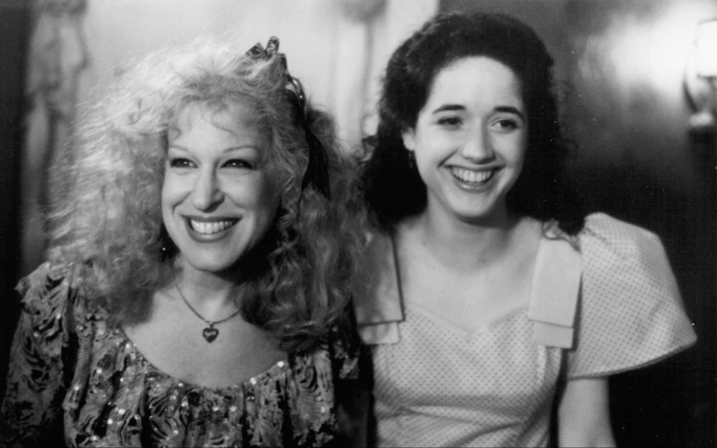 photo-Bette Midler 1990