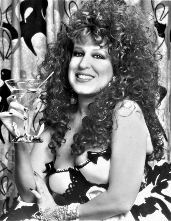 photo-Bette Midler 1988