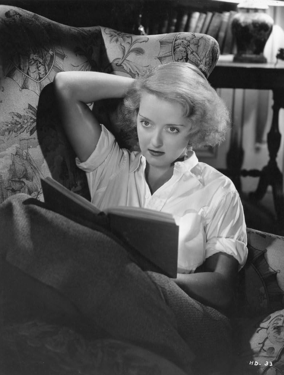 photo-Bette Davis 1935