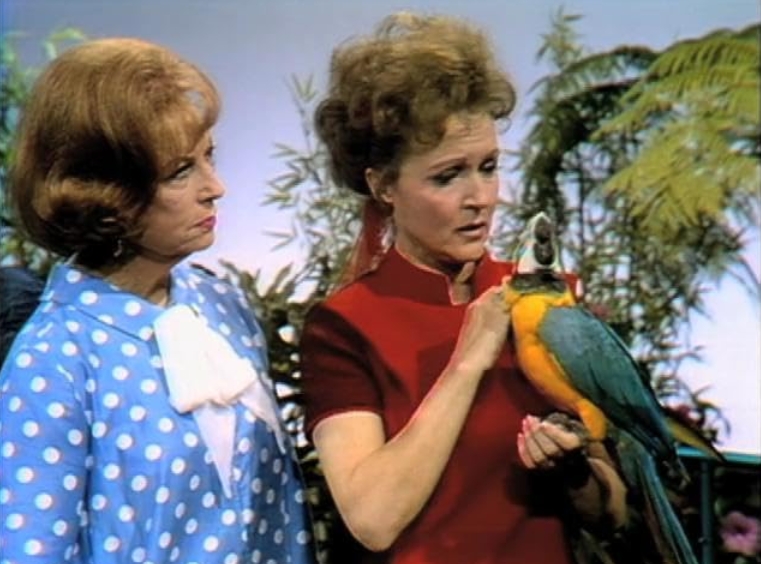 photo-Betty White 1971