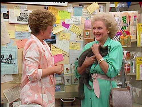 photo-Betty White 1985