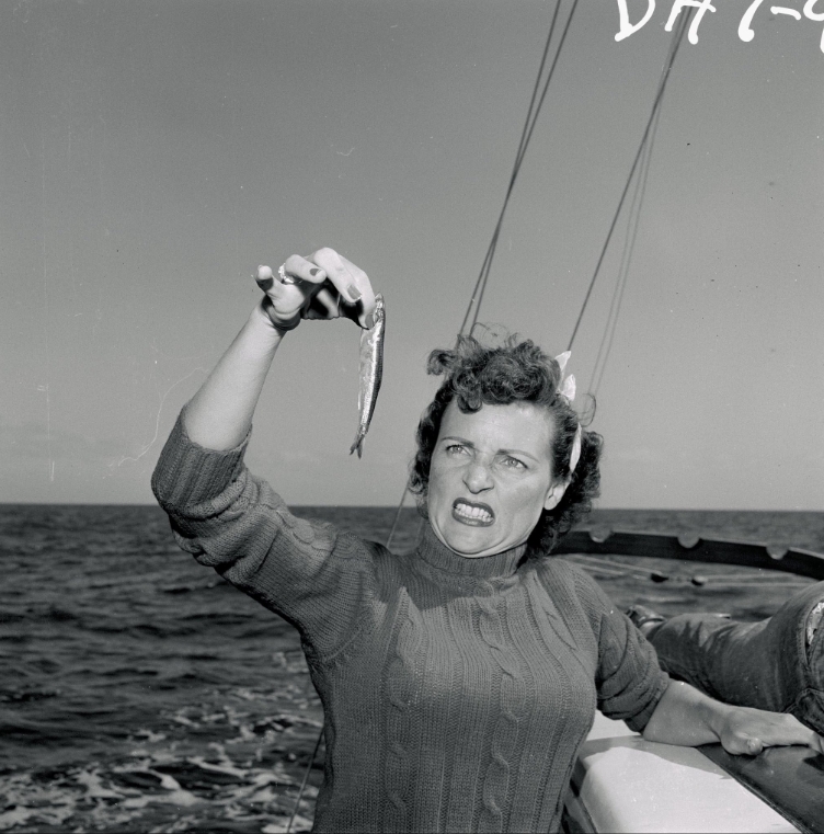 photo-Betty White 1957