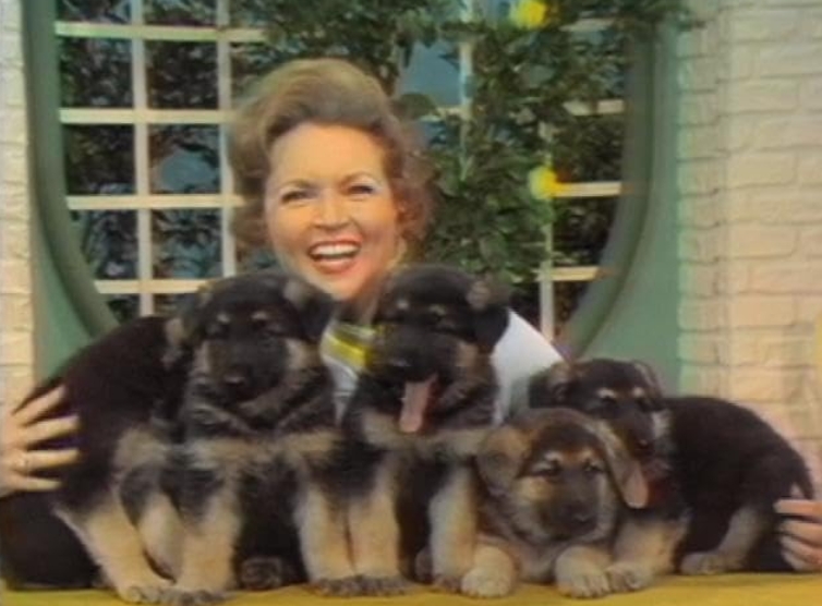 photo-Betty White 1971