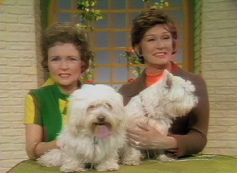 photo-Betty White 1971