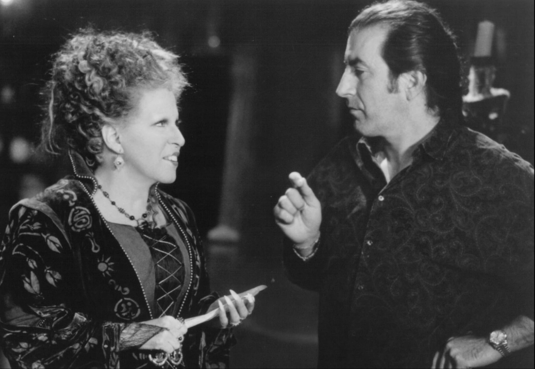 photo-Bette Midler 1993