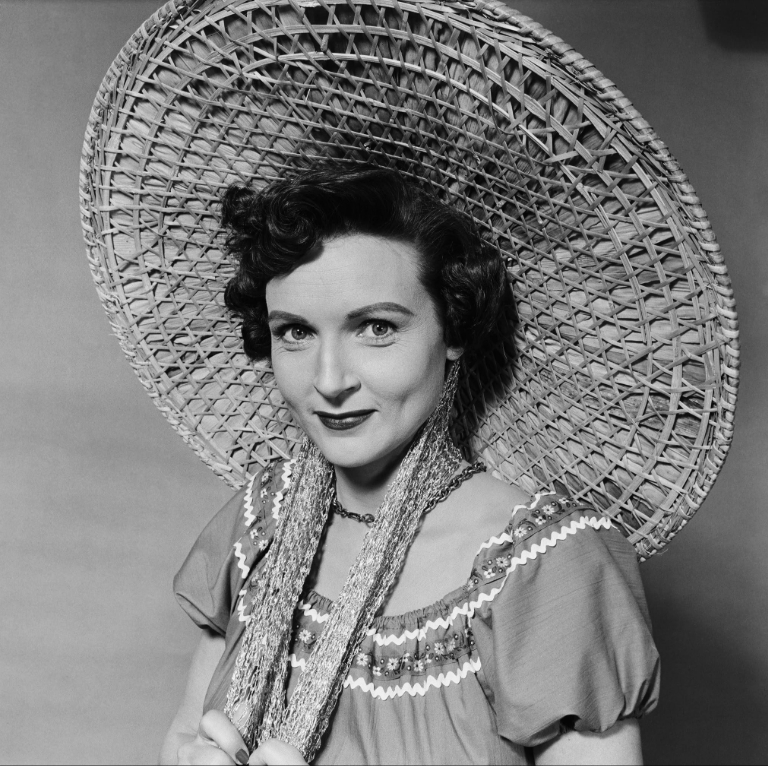 photo-Betty White 1954