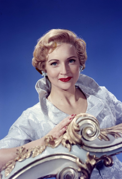 photo-Betty White 1958