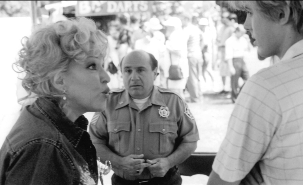 photo-Bette Midler 2000