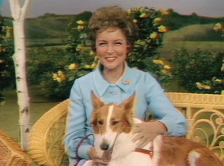 photo-Betty White 1971