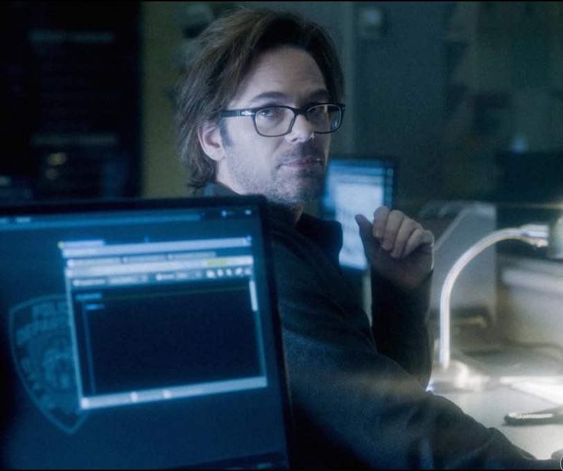 photo-Billy Burke 2015