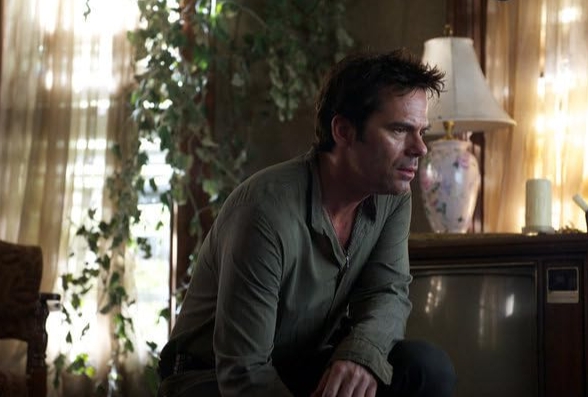 photo-Billy Burke 2012