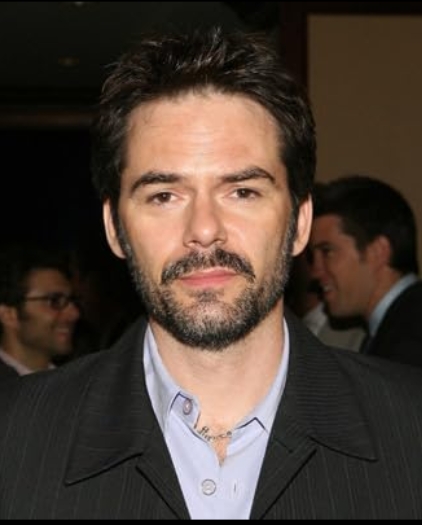 photo-Billy Burke 2009